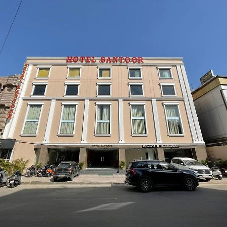 فاراناسي Hotel Santoor المظهر الخارجي الصورة